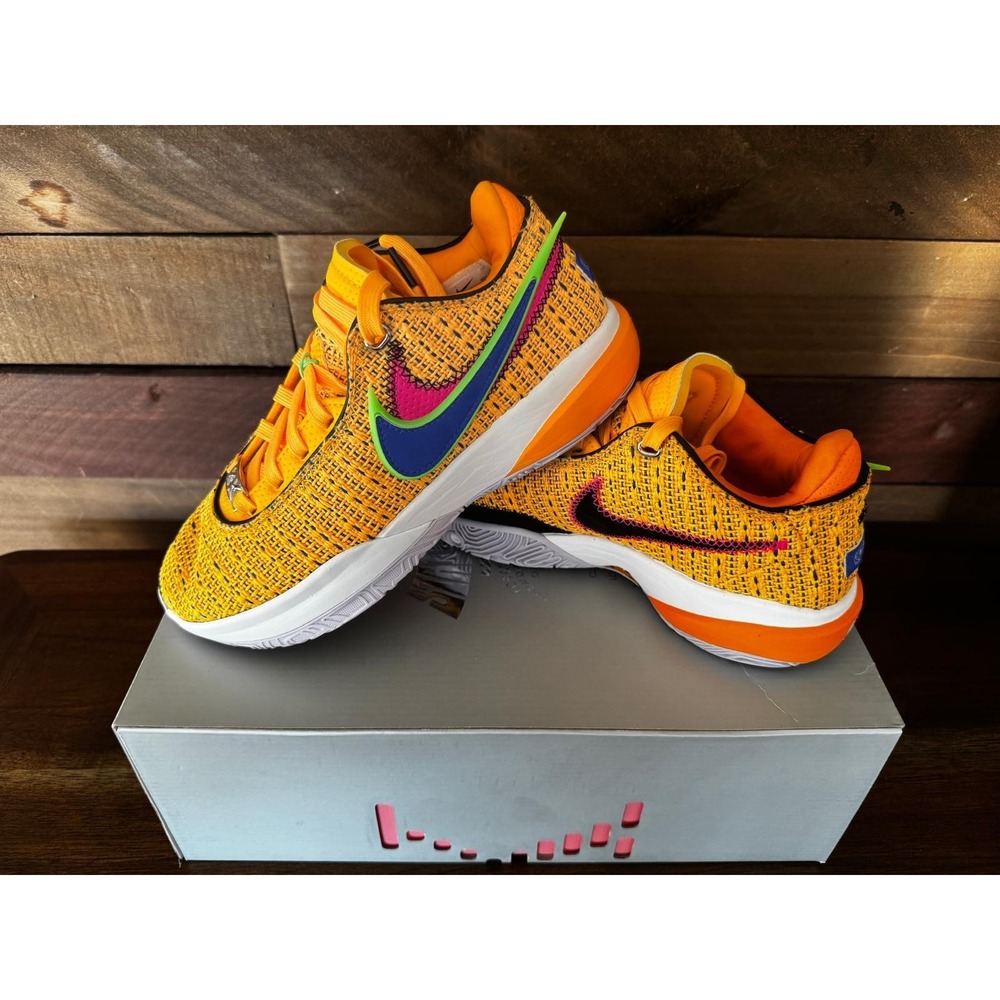 Nike Women's LeBron 20 James Gang Basketball Shoes Size 7 Orange White NIB - Picture 4 of 5